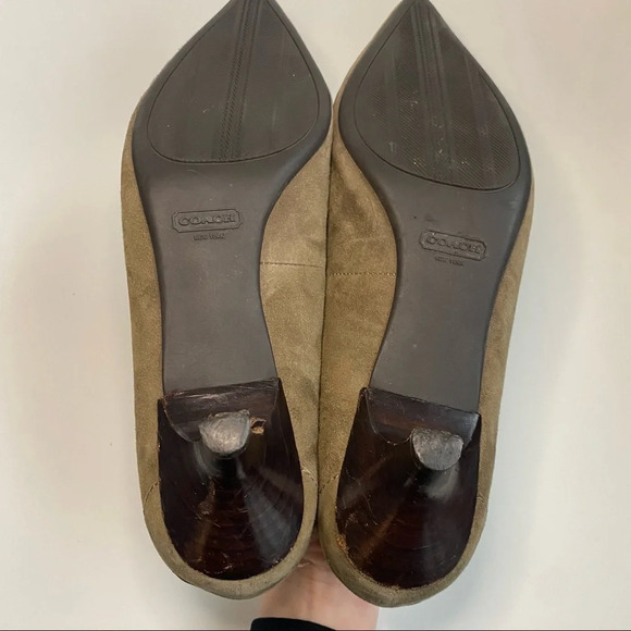 Coach Green Suede Loafer Low Heel - Picture 5 of 16